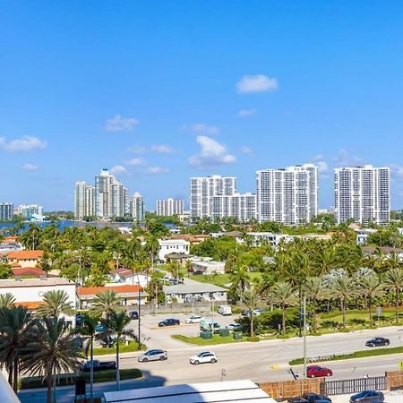 Beachfront Resort Pool Ocean View Balcony Gym Aventura Bagian luar foto