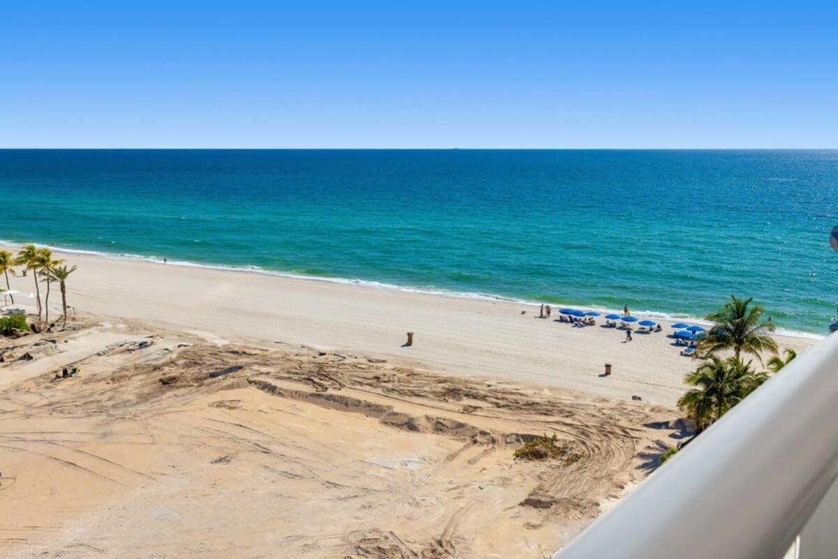 Beachfront Resort Pool Ocean View Balcony Gym Aventura Bagian luar foto